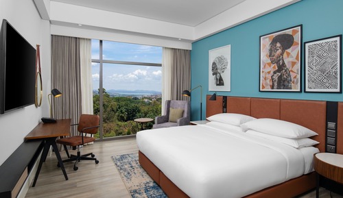 Deluxe Room, 1 King Bed, Non Smoking, City View