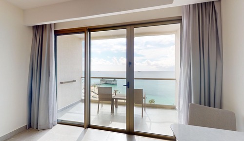 Luxury Beach Front Room King Diamond Club