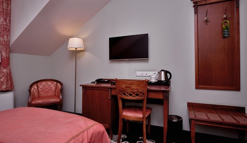 Deluxe Single Room