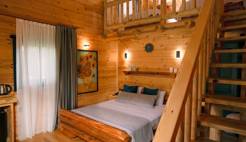 MEZZEN FLOOR LOFT WITH FIREPLACE