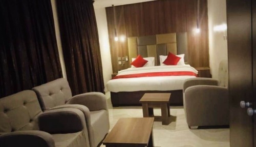 Executive Room