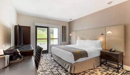 Standard Room, 1 King Bed, Non Smoking