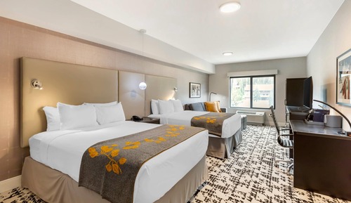 Suite, Multiple Beds, Accessible, Non Smoking