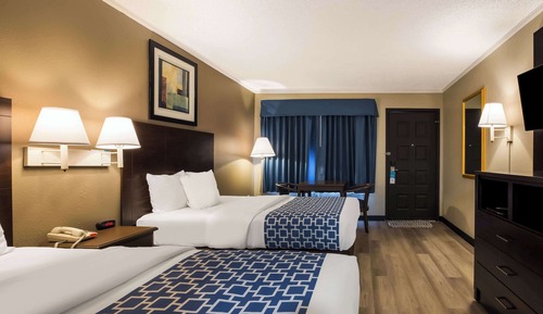 Room, 2 Queen Beds, Accessible, Non Smoking