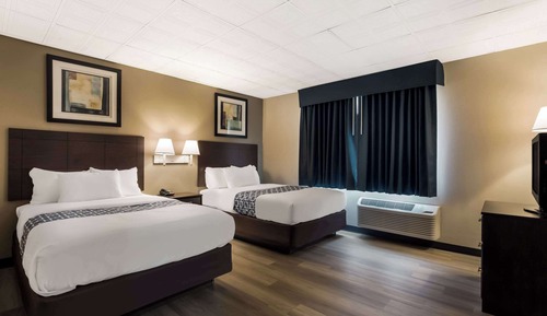 Standard Room, 2 Double Beds, Non Smoking