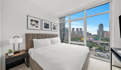 Suite, Multiple Beds, Corner