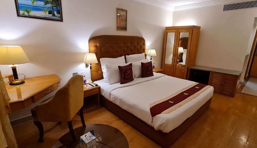 Basic Double Room