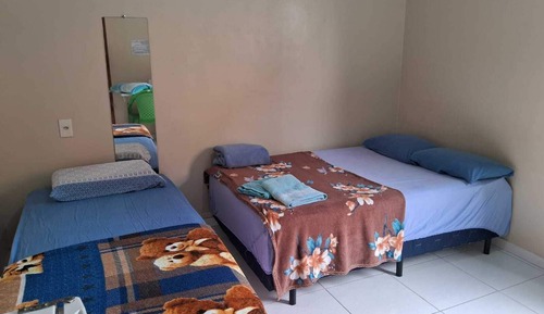 Economy Triple Room