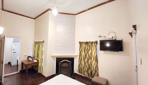 Classic Double Room