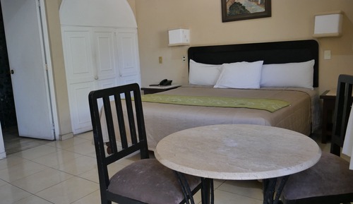 Economy Room