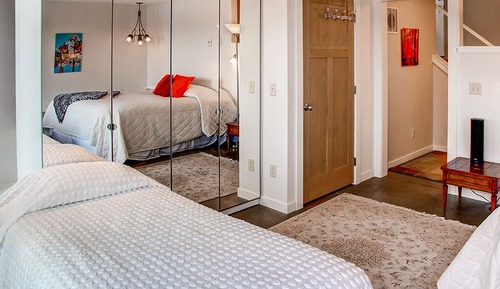 House (1 Bedroom)