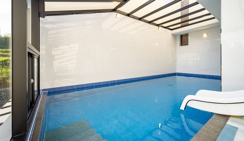 A04 Pool Villa