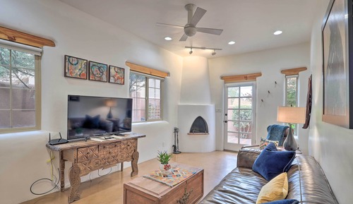 Apartment (2 Bedrooms)