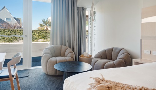 Executive City Suite (King Studio)