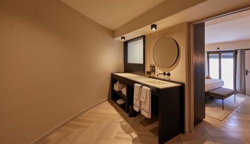 Suite, Patio