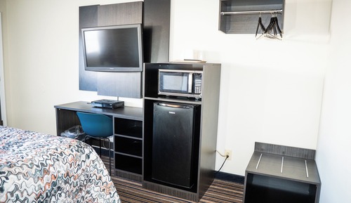 Luxury King Suite