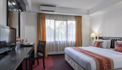 Deluxe Room, Bathtub