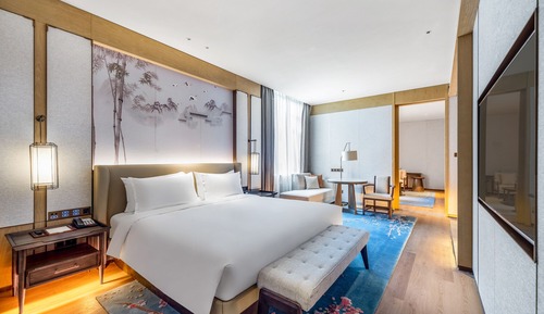 Superior Suite