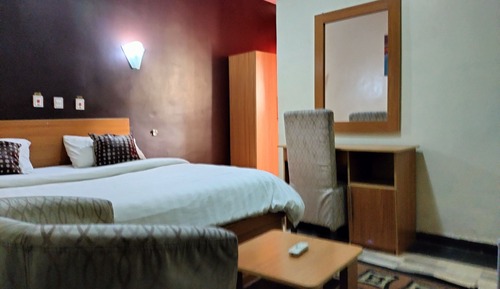 Executive Studio