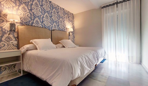 Superior Apartment (Twin)