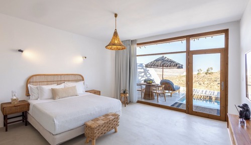 Infinity Suite with Private Pool and Caldera View