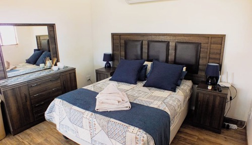 Double Room (Elephant)