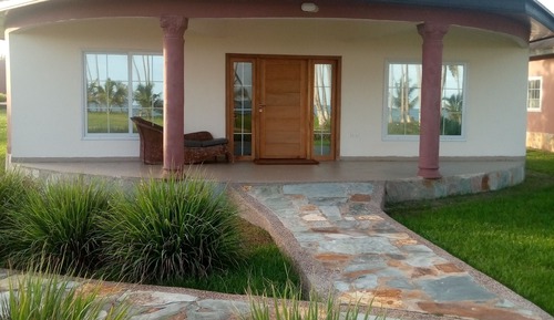 Executive Chalet, 2 Bedrooms, Sea View, Beachfront
