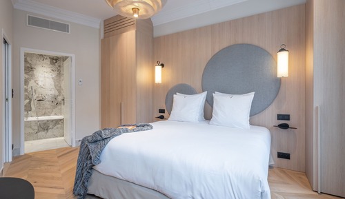 1 Bedroom Apartment with street view- 40m²