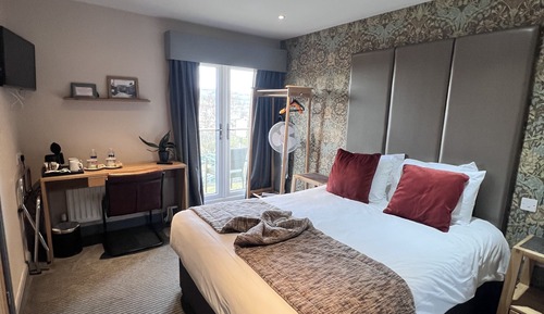 Comfort Double Room, 1 Double Bed, Balcony, Hill View