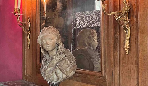Royal Room