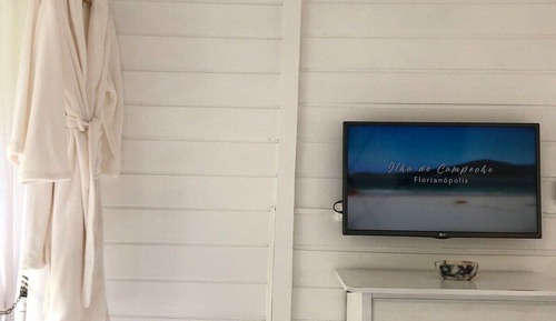 Luxury Chalet, Hot Tub, Garden View