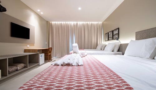 Family Plus 1 Casal + 3 Solteiro