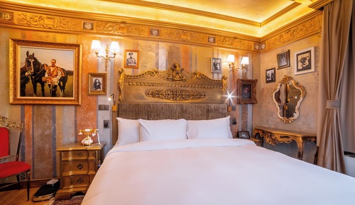 Grand Room