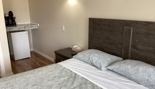 Economy Single Room