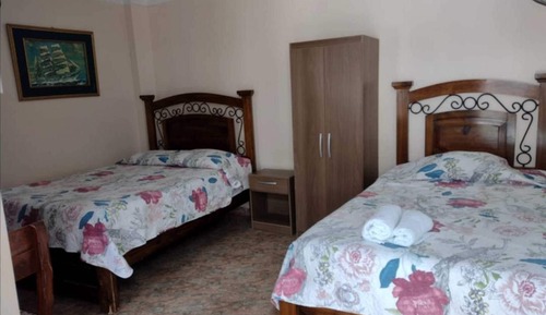 Economy Triple Room