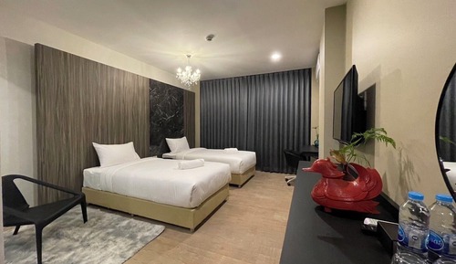 Superior Twin Room