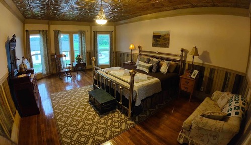 Classic Room, 1 King Bed