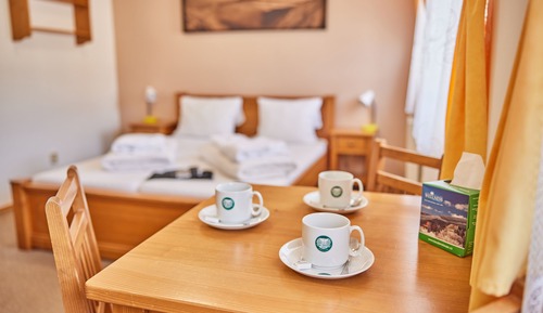 Economy Room