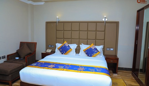 Executive Suite