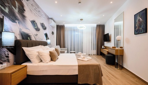 Standard Studio, 1 Queen Bed with Sofa bed, Sea View