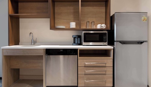 Studio Suite, 1 King Bed, Accessible, Bathtub