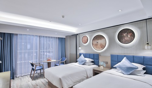 Core-Style Twin Room