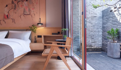 Deluxe Double Room With Private Patio