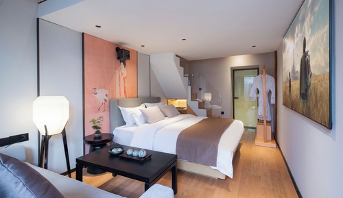 Loft Family Room With Two Double Bed