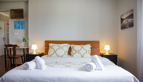 Premium Room (2)
