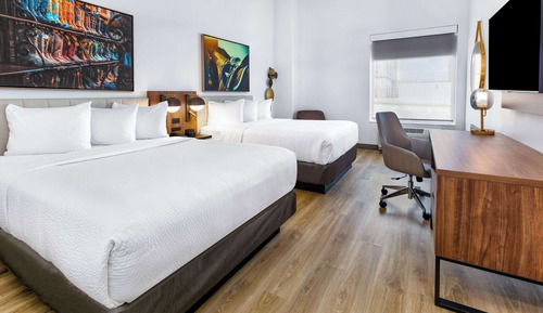 Room, 2 Queen Beds, Accessible, Non Smoking