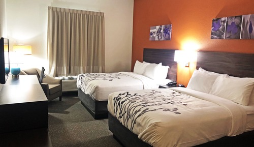 Room, 2 Queen Beds, Non Smoking (Upgrade)
