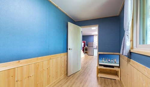 Room (B2 (Duplex))