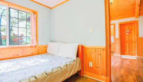 Room (Huibin Palace)