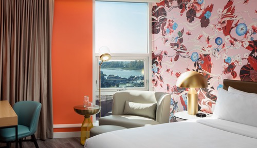 Superior Room, 1 King Bed